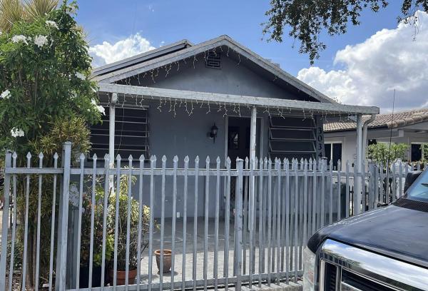 Glenhaven, 3034 NW 22nd Ct, Miami, Florida 33142, image 2
