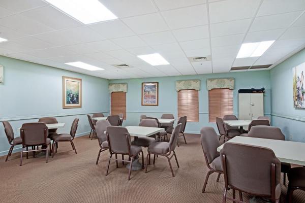 Village Royale Greenbriar, 2515 NE 1st Ct #4170, Boynton Beach, Florida 33435, image 3