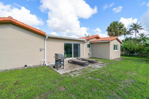 32 NW 12th Ave, Boca Raton, Florida 33486, image 1