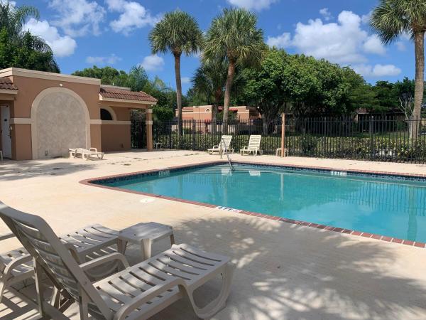 Seven Springs, 6165 Seven Springs Blvd, Greenacres, Florida 33463, image 1