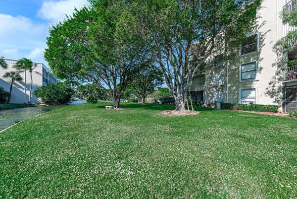 Waterway Club, 200 Waterway Dr S #302, Lantana, Florida 33462, image 3