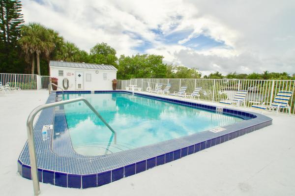 South Palm Beach Villas, 4501 S Ocean Blvd #A8, South Palm Beach, Florida 33480, image 1