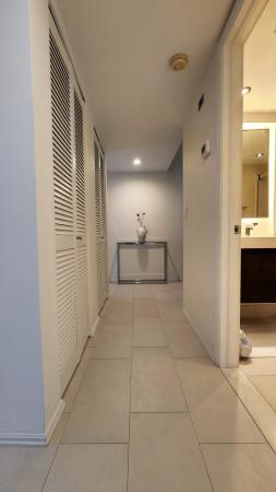 Camino Real Village, 5850 Camino Del Sol #305, Boca Raton, Florida 33433, image 3