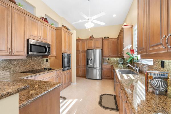 Vizcaya, 7080 Demedici Cir, Delray Beach, Florida 33446, image 2