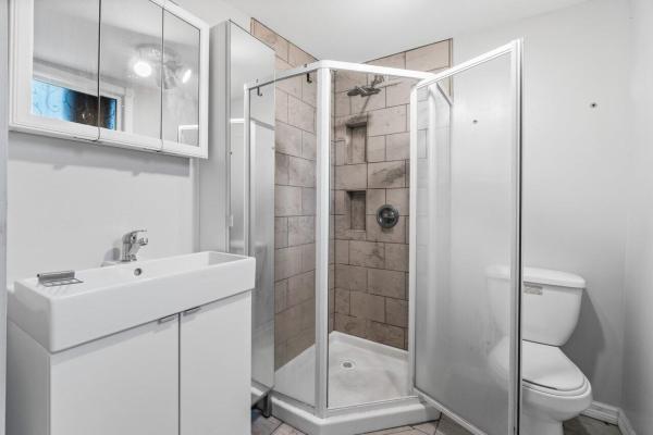 Southern Boulevard Pines, 128 Marguerita Dr, West Palm Beach, Florida 33415, image 1