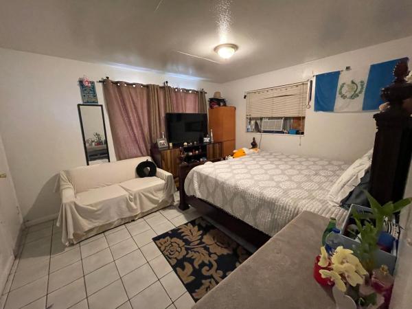 Haverhill Court, 5040 Ivywood Rd, Haverhill, Florida 33415, image 1