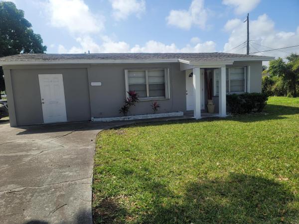 Lynnwood Homesites, 2701 10th Ave N, Lake Worth, Florida 33461, image 1