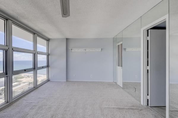 Silver Thatch Atlantic Plaza, 531 N Ocean Blvd #1807, Pompano Beach, Florida 33062, image 1