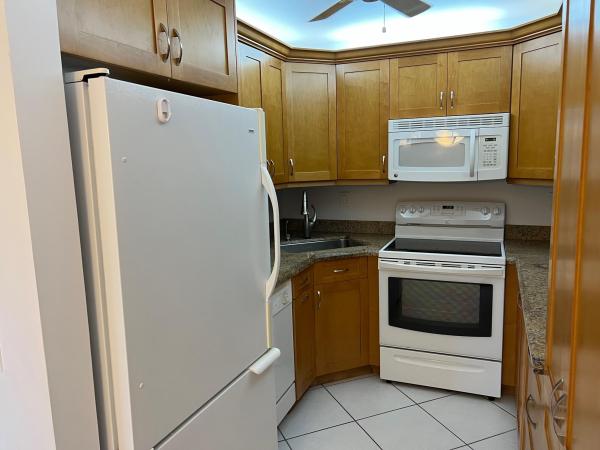 Monaco At Kings Point, 298 Monaco G, Delray Beach, Florida 33446, image 2