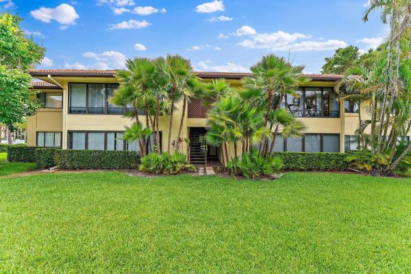 Dunbar Woods, 1100 Duncan Cir #204, Palm Beach Gardens, Florida 33418, image 1