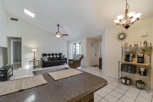 Westwood Gardens, 5489 Eagle Lake Dr, Palm Beach Gardens, Florida 33418, image 2