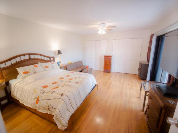 Springdale, 834 Springdale Cir, Palm Springs, Florida 33461, image 1