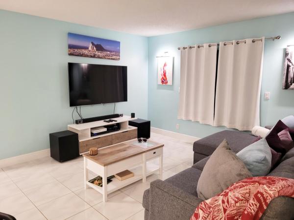 Alexandra Village, 5414 Venetia Ct #B, Boynton Beach, Florida 33437, image 2