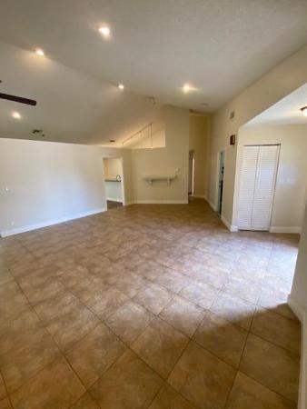 Addington Estates East At Lake Charleston, 6868 Hatteras Dr, Lake Worth, Florida 33467, image 1
