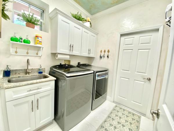 Oak Hill, 8305 Belfry Pl, Port St. Lucie, Florida 34986, image 1