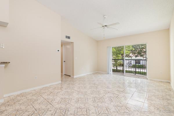 Grand View At Crestwood, 1500 Crestwood Ct S #1507, Royal Palm Beach, Florida 33411, image 2
