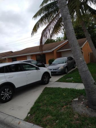 Lantana Homes, 5952 Ithaca Cir W, Lake Worth, Florida 33463, image 1