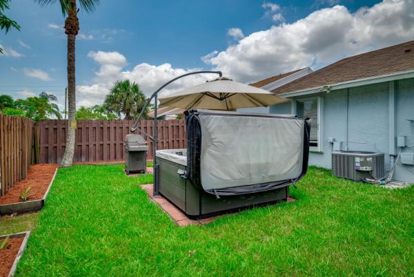 Lee's Crossing, 5692 Stonington Way, Lake Worth, Florida 33463, image 1