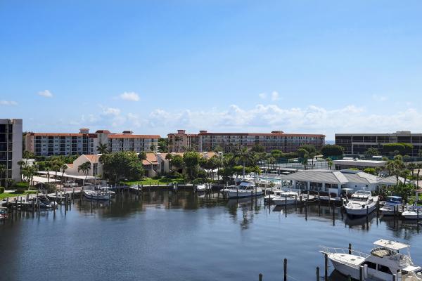 Yacht & Racquet Club Of Boca Raton, 2687 N Ocean Blvd #6010, Boca Raton, Florida 33431, image 1