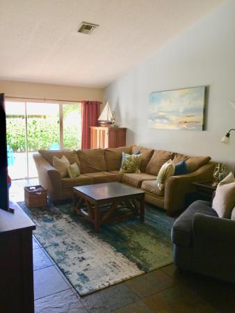Sabal Lakes, 3720 Lancewood Pl, Delray Beach, Florida 33445, image 2
