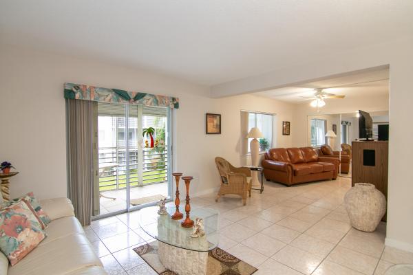 Lake Clarke Gardens, 2812 S Garden Dr S #212, Lake Worth, Florida 33461, image 3