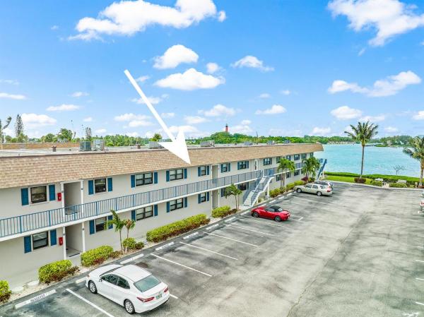Jupiter Inlet, 755 Saturn St #E-204, Jupiter, Florida 33477, image 1