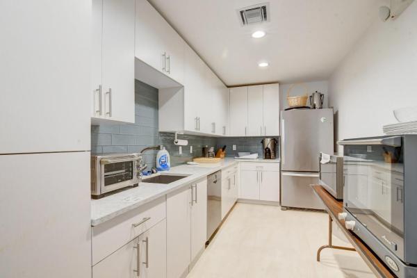 Sabal Point, 700 S Ocean Blvd #304, Boca Raton, Florida 33432, image 3