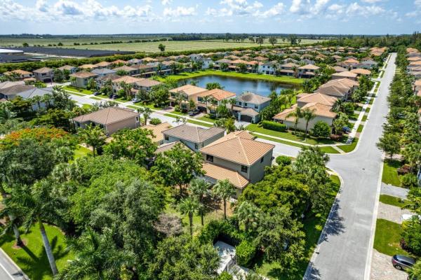 Tuscany North, 8054 Ironstone Dr, Delray Beach, Florida 33446, image 2