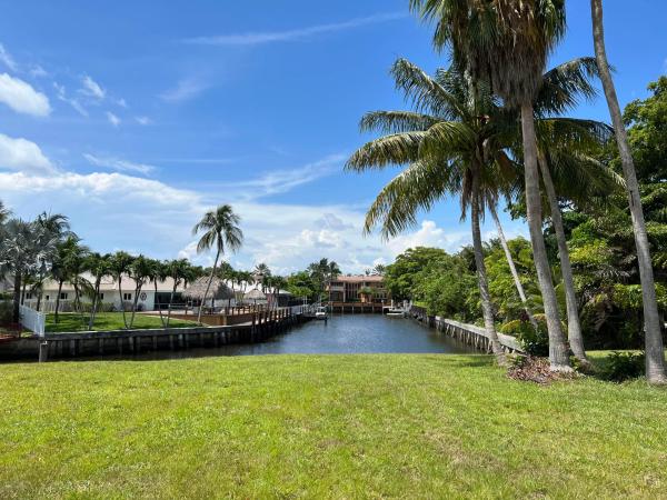 Boca Bay Colony, 700 NE Orchid Bay Dr, Boca Raton, Florida 33487, image 2