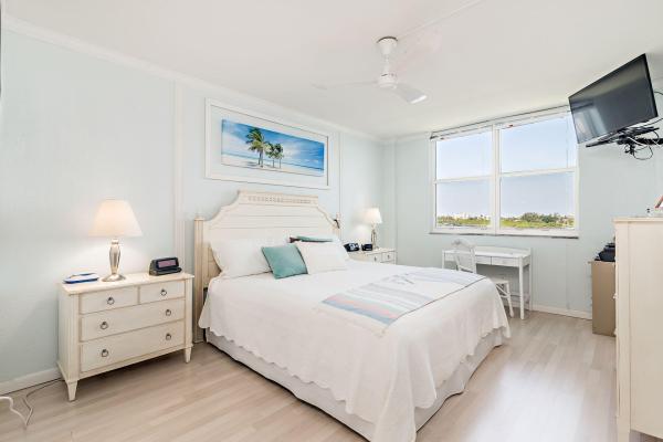 Royal Saxon, 2840 S Ocean Blvd #4180, Palm Beach, Florida 33480, image 1