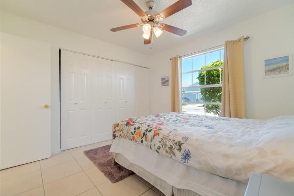 Royal Forest Townhouses, 1549 Royal Forest Ct, West Palm Beach, Florida 33406, image 2