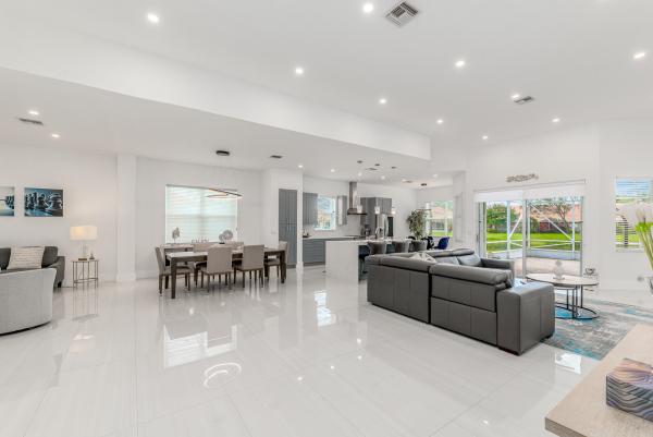 Palermo At Venetian Isles, 8962 Via Tuscany Dr, Boynton Beach, Florida 33472, image 2