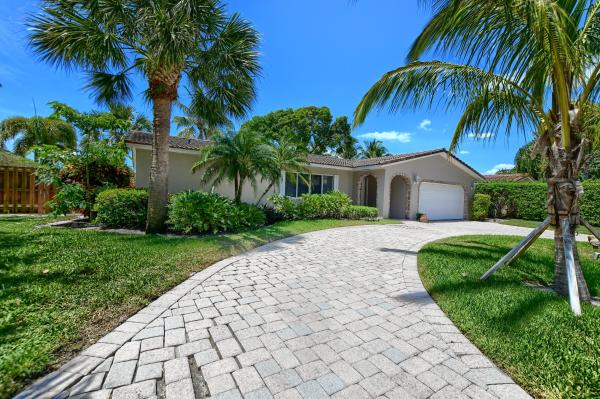 Tropic Isle, 924 Banyan Dr, Delray Beach, Florida 33483, image 2