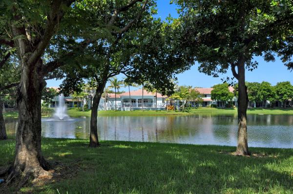 Sonoma Bay, 3619 Oleander Ter, Riviera Beach, Florida 33404, image 2