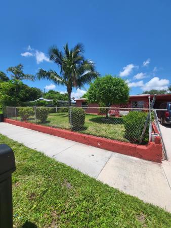 Federal Gardens, 1201 Cleve H Dixon Ave, Riviera Beach, Florida 33404, image 2