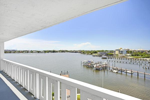 South Sea Islander, 231 E Lantana Rd #504, Lantana, Florida 33462, image 2