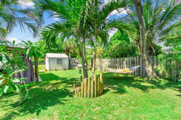 Palm Beach Square, 9277 Bloomfield Dr, Palm Beach Gardens, Florida 33410, image 2