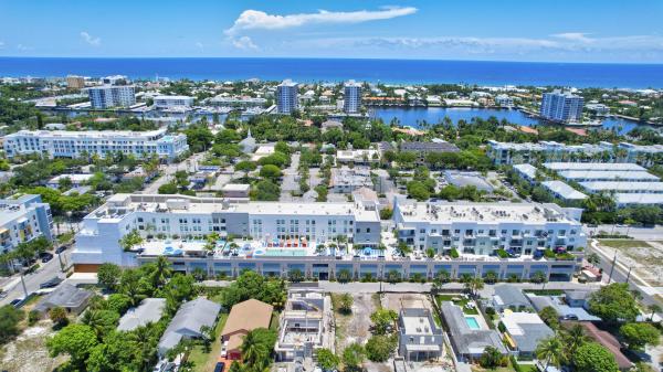 236 Avenue, 256 SE 5th Ave, Delray Beach, Florida 33483, image 2