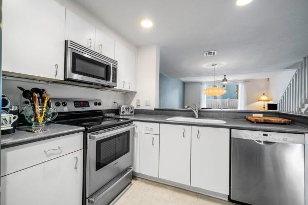 Boca Quay, 1028 E Jeffery St, Boca Raton, Florida 33487, image 2