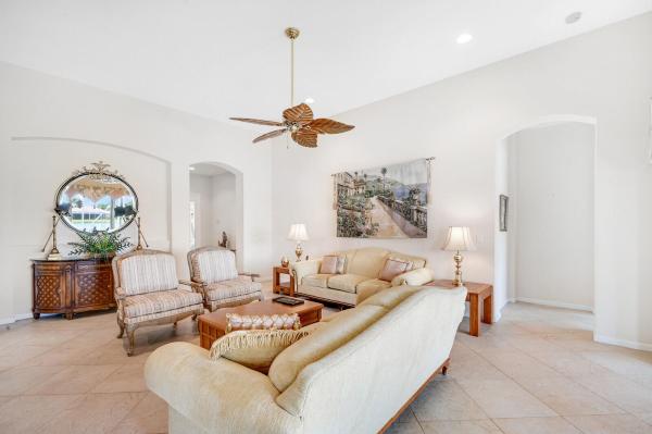 Heron Cove At Baywinds, 9292 Heron Cove Dr, West Palm Beach, Florida 33411, image 2