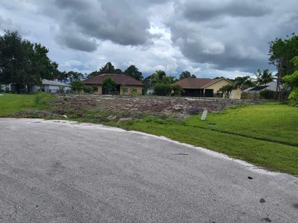 Torino, 6132 NW Dropy Ct, Port St. Lucie, Florida 34953, image 2