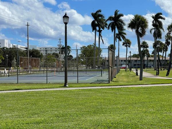 Lake View, 810 Lake Shore Dr #41, Lake Park, Florida 33403, image 1