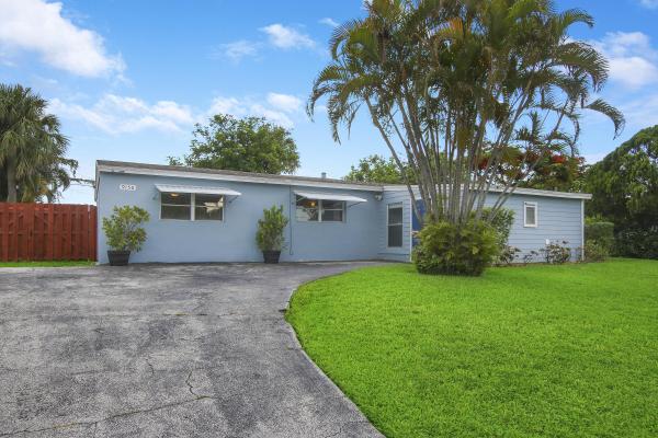 Palm Beach Square, 9150 Keating Dr, Palm Beach Gardens, Florida 33410, image 1