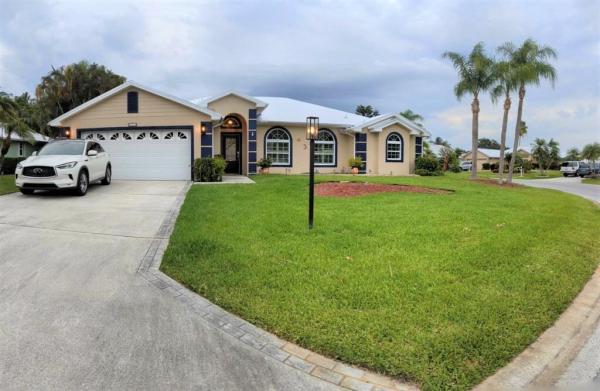 Oleander Pines, 6861 Bronte Cir, Port St. Lucie, Florida 34952, image 1