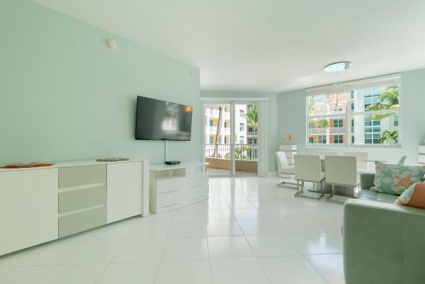 The Moorings At Lantana, 806 E Windward Way #220, Lantana, Florida 33462, image 1