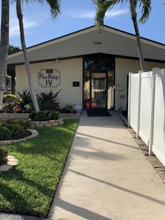 Pine Ridge 4, 3561 Pine Tree Ct #D-2, Greenacres, Florida 33463, image 1