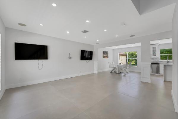 Regency Place At Boca Winds, 22473 Middletown Dr, Boca Raton, Florida 33428, image 1