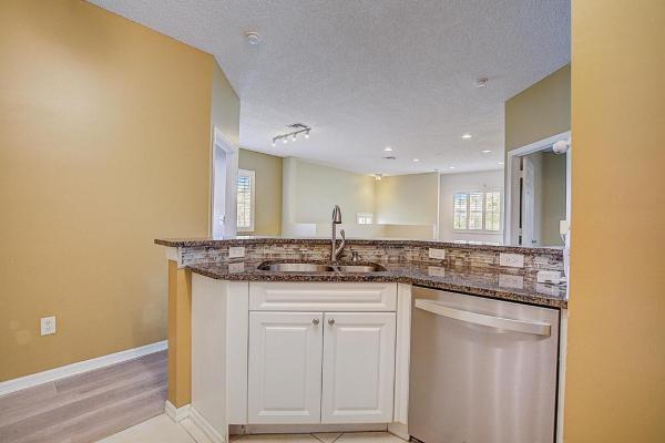 Crestwood At Carolina, 2927 Crestwood Ter #7201, Margate, Florida 33063, image 1