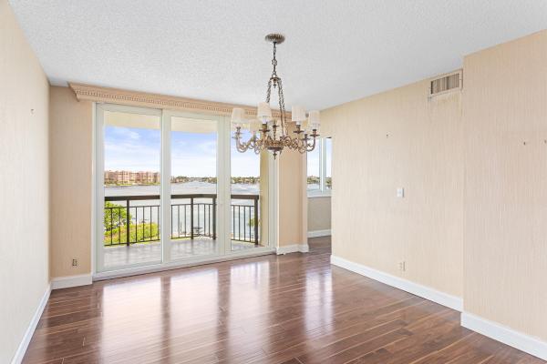 The Carlton, 901 E Camino Real #5A, Boca Raton, Florida 33432, image 1