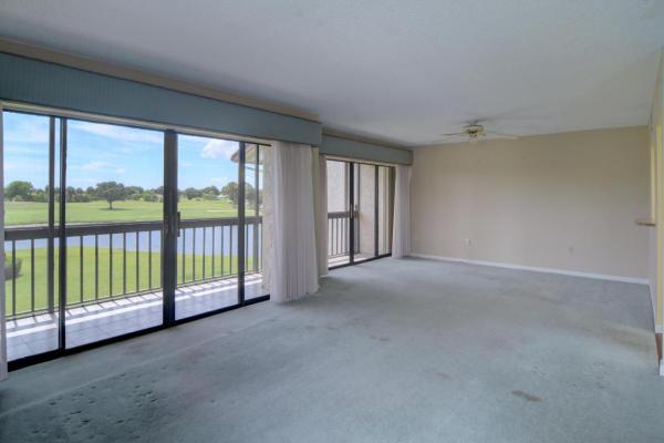 Lakeshore Village Of Meadowood, 3200 Twin Lakes Ter #206, Fort Pierce, Florida 34951, image 2
